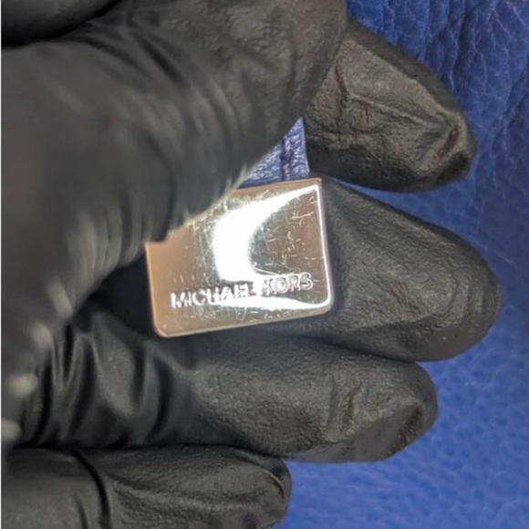 Michael Kors Layton Shoulder Bag - Picture 5 of 13